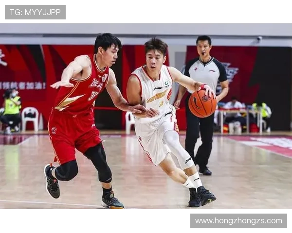 重庆排球队以69分领跑总决赛积分榜展现强劲实力